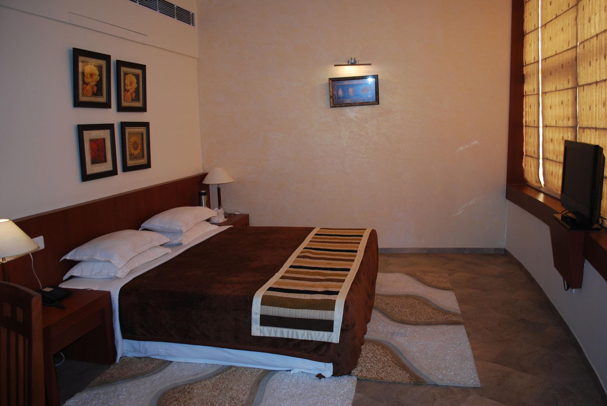 K C Residency Vaishnodevi Hotell Katra  Eksteriør bilde