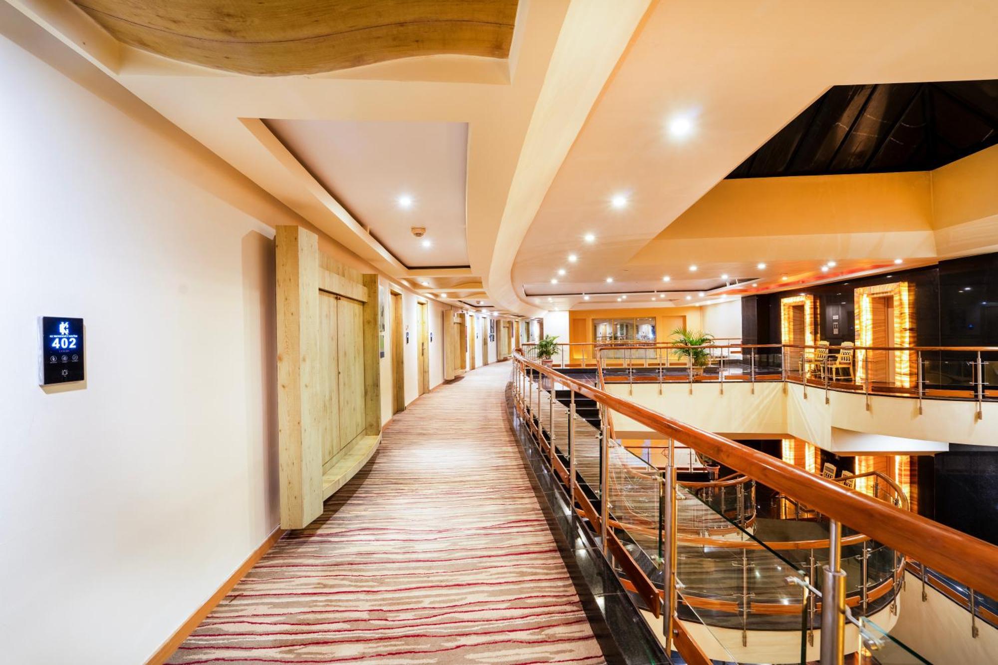 K C Residency Vaishnodevi Hotell Katra  Eksteriør bilde