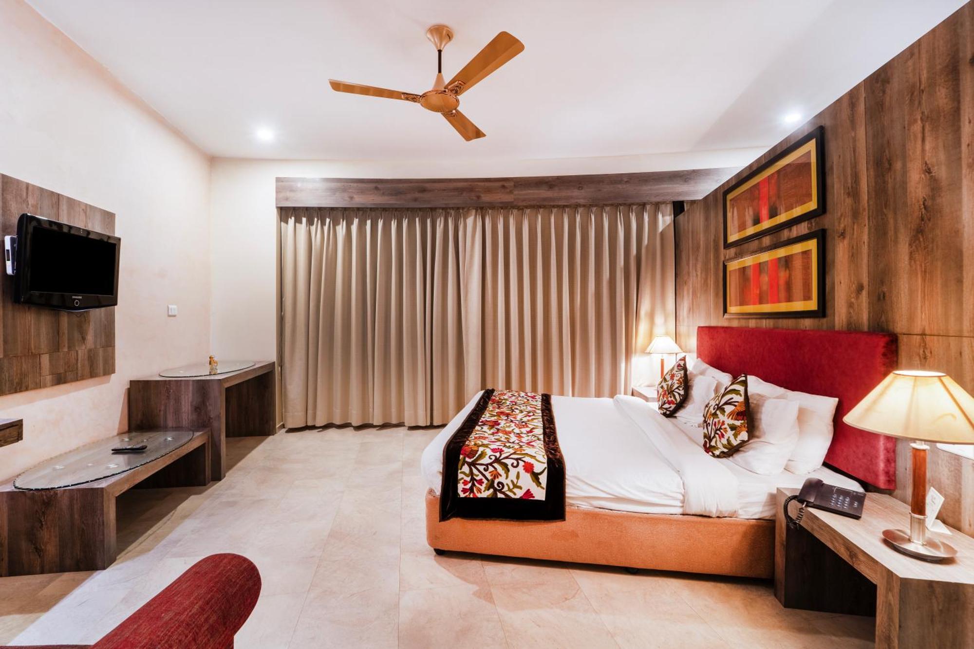 K C Residency Vaishnodevi Hotell Katra  Eksteriør bilde