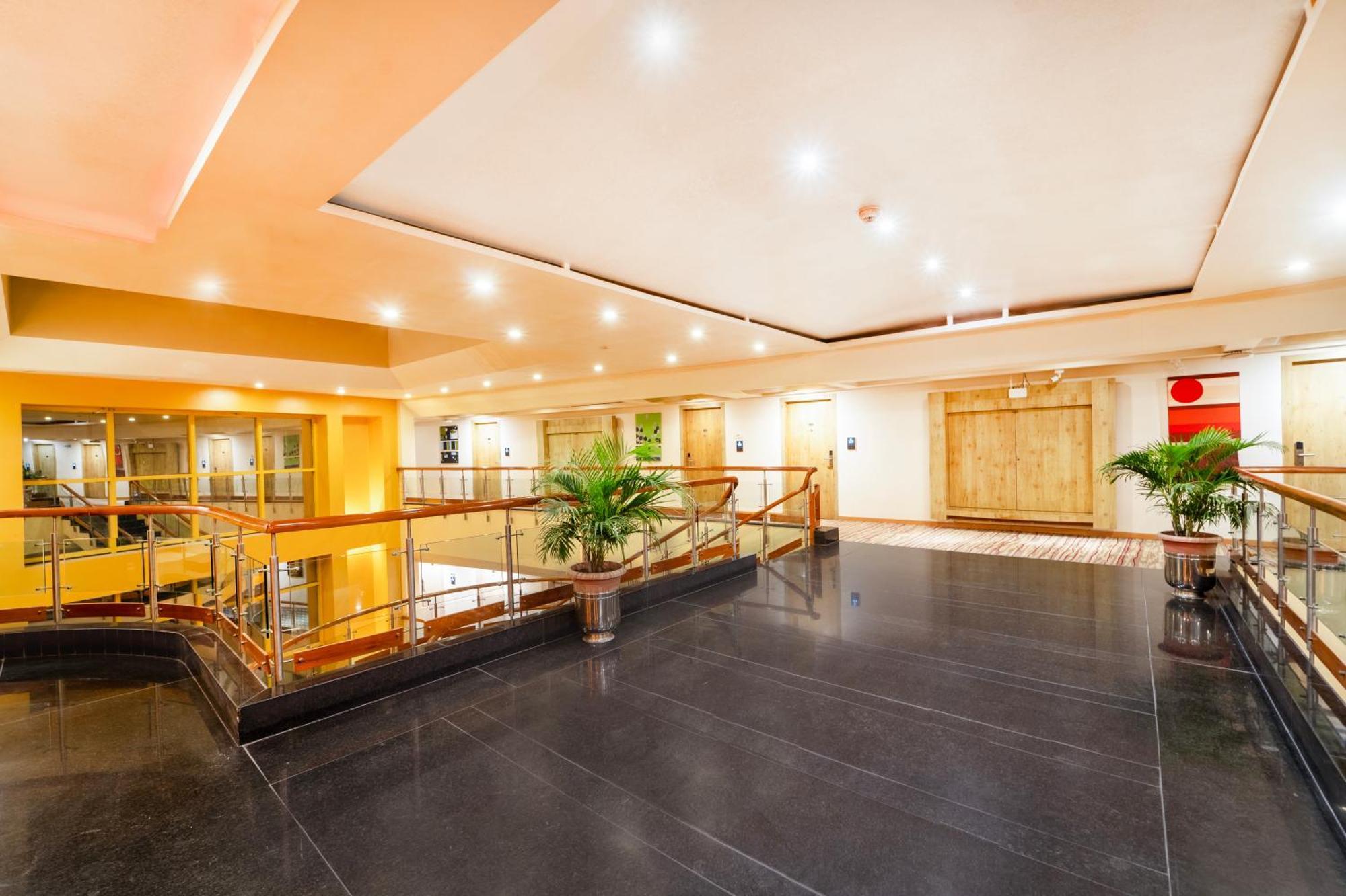 K C Residency Vaishnodevi Hotell Katra  Eksteriør bilde